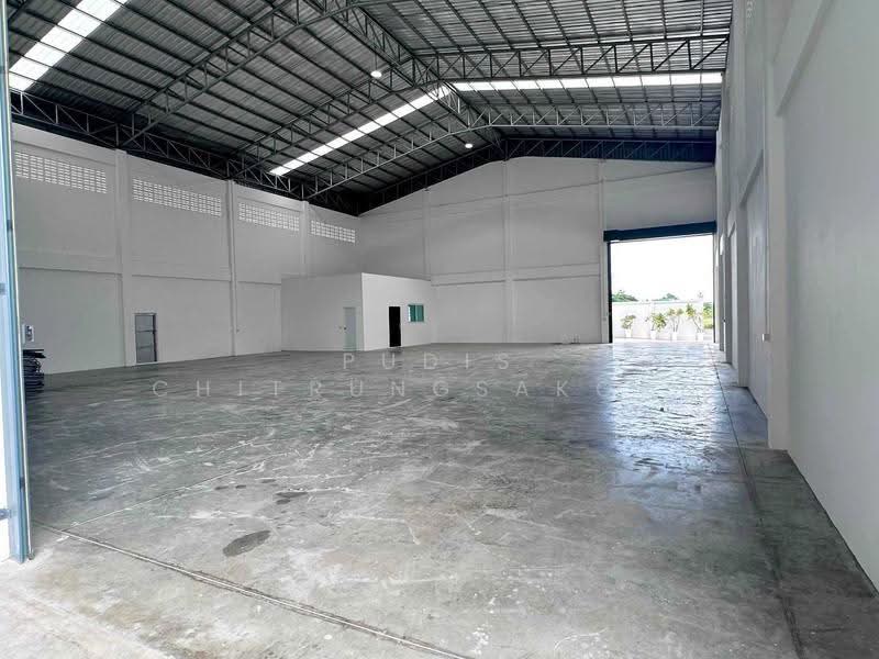 Warehouse + Office for Rent – Om Yai | Phutthamonthon Sai 5, nakhon-pathom, Rai Khing, Sam Phran, Nakhon Pathom, , 1,700 sqm, Warehouse/Factory For Rent, by Pudis Chitrungsakorn, 500606116 - DDproperty.com