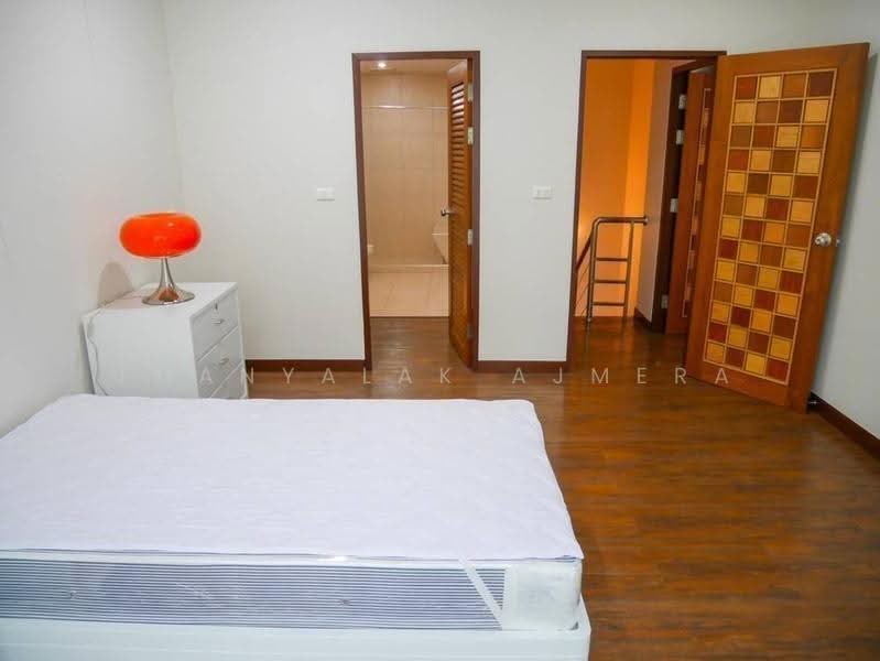 Von Napa Sukhumvit 38, bangkok, Soi Sukhumvit 38, Phra Kanong, Khlong Toei, Bangkok, 2 Bedrooms, 125 sqm, Condo For Rent, by Thanyalak Ajmera, 500606144 - DDproperty.com