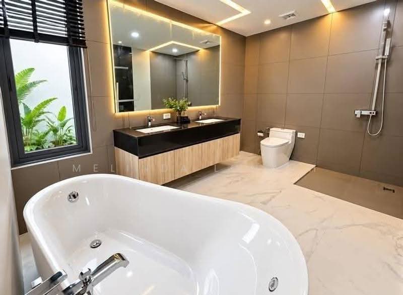 3-BR Townhouse, Phuket, Rawai, Muang Phuket, Phuket, 3 Bedrooms, 393 sqm, Townhouse For Sale, by Melinda Lonuch, 500606208 - DDproperty.com