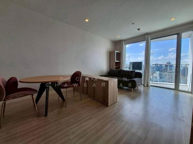 Sky Walk Residences, Bangkok, 1599 Sukhumvit Road, Phra Kanong Nua, Watthana, Bangkok, 1 Bedroom, 52 sqm, Condo For Rent, by Pichamon Chawbantard, 500606227 - DDproperty.com
