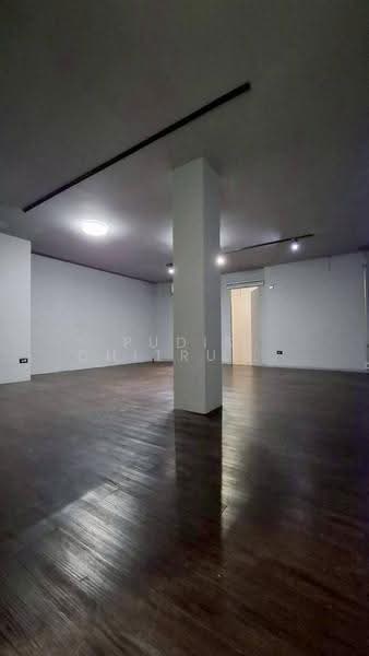 5 Storeys Building for Rent – Town in town / Thanthip, bangkok, Phlapphla, Wang Thonglang, Bangkok, , 1,000 sqm, Shophouse For Rent, by Pudis Chitrungsakorn, 500606230 - DDproperty.com