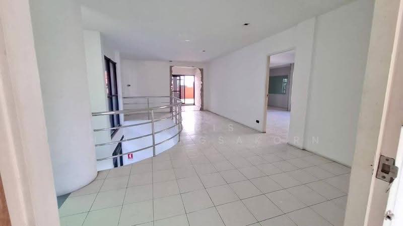 5 Storeys Building for Rent – Town in town / Thanthip, bangkok, Phlapphla, Wang Thonglang, Bangkok, , 1,000 sqm, Shophouse For Rent, by Pudis Chitrungsakorn, 500606230 - DDproperty.com