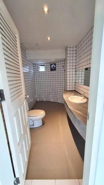 5 Storeys Building for Rent – Town in town / Thanthip, bangkok, Phlapphla, Wang Thonglang, Bangkok, , 1,000 sqm, Shophouse For Rent, by Pudis Chitrungsakorn, 500606230 - DDproperty.com