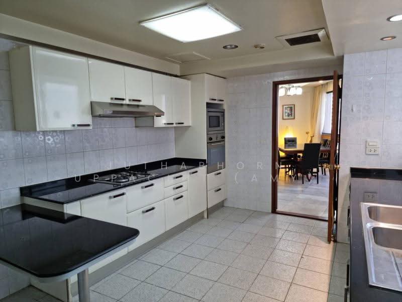 President Park Sukhumvit 24, bangkok, 99 Sukhumvit 24 Alley, Khlongtoei Nua, Watthana, Bangkok, 3 Bedrooms, 260 sqm, Condo For Rent, by Juthabhorn Uppachit (Amy), 500606308 - DDproperty.com