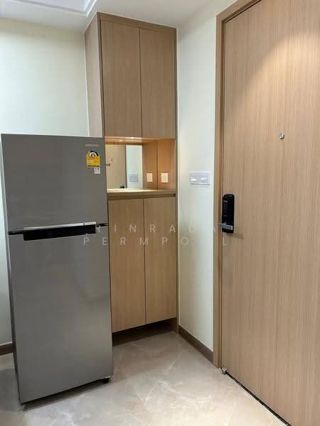 Regal Sathon-Naradhiwas, Bangkok, Naradhiwas Rajanagarindra Road, Thung Maha Mek, Sathon, Bangkok, 1 Bedroom, 35 sqm, Condo For Rent, by Rinrada Permpool, 500606328 - DDproperty.com