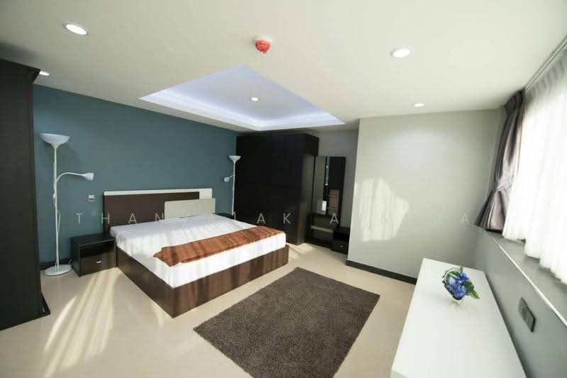 President Park Sukhumvit 24, Bangkok, 99 Sukhumvit 24 Alley, Khlongtoei Nua, Watthana, Bangkok, 3 Bedrooms, 242 sqm, Condo For Rent, by Thanyalak Ajmera, 500606369 - DDproperty.com