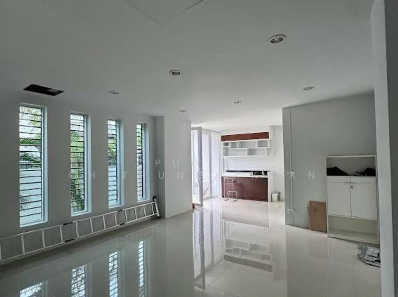 4-Storey Home Office for Rent – Town in Town, bangkok, Phlapphla, Wang Thonglang, Bangkok, 1 Bedroom, 800 sqm, Townhouse For Rent, by Pudis Chitrungsakorn, 500606445 - DDproperty.com