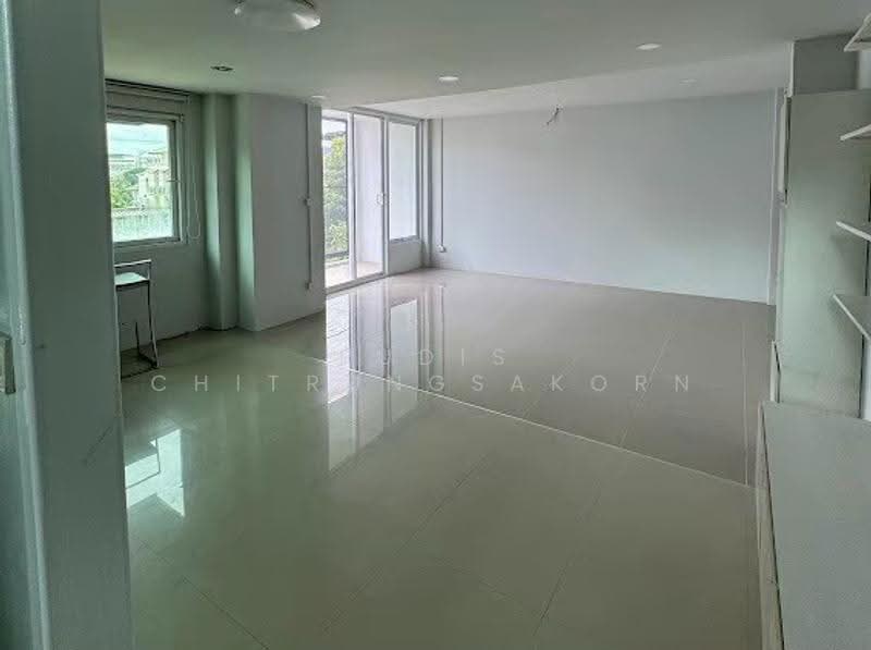 4-Storey Home Office for Rent – Town in Town, bangkok, Phlapphla, Wang Thonglang, Bangkok, 1 Bedroom, 800 sqm, Townhouse For Rent, by Pudis Chitrungsakorn, 500606445 - DDproperty.com