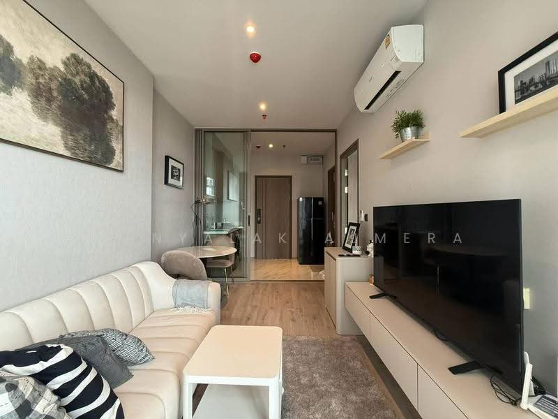 Rhythm Ekkamai Estate, Bangkok, Soi Sukhumvit 63, Khlongtoei Nua, Watthana, Bangkok, 1 Bedroom, 35 sqm, Condo For Rent, by Thanyalak Ajmera, 500606553 - DDproperty.com