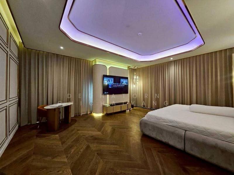 The Esse at Singha Complex, Bangkok, 1788 New Petchaburi Rd, Khlongtoei Nua, Watthana, Bangkok, 3 Bedrooms, 244 sqm, Condo For Sale, by Dechatorn Chichaiyang, 500606624 - DDproperty.com