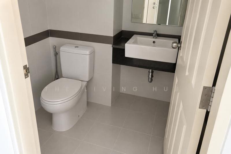 A Space Sukhumvit 77, Bangkok, 2345 Sukhumvit 77 Road, Suan Luang, Bangkok, 1 Bedroom, 31 sqm, Condo For Sale, by THE LIVING HUB, 500606666 - DDproperty.com