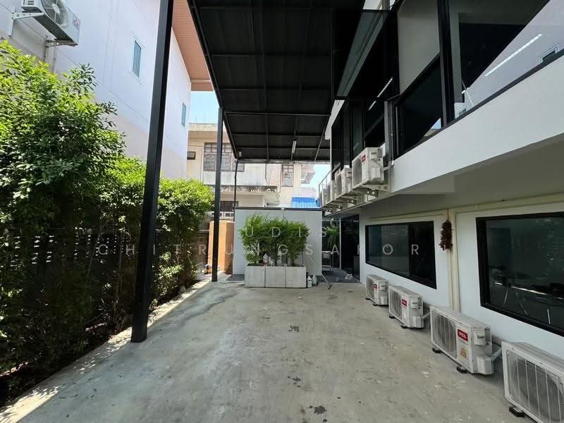 ให้เช่า อาคารสำนักงาน 2 ชั้น | ลาดพร้าว – วังทองหลาง, กรุงเทพ, วังทองหลาง, กรุงเทพ, 520 ตร.ม., สำนักงาน ให้เช่า, โดย Pudis Chitrungsakorn, 500606711 - DDproperty.com