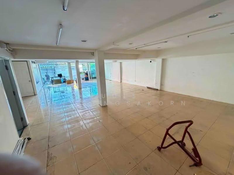 2-Unit, 3-Storey Commercial Building for Rent – Lat Phrao 122, Ramkhamhaeng, bangkok, Phlapphla, Wang Thonglang, Bangkok, , 300 sqm, Shophouse For Rent, by Pudis Chitrungsakorn, 500606748 - DDproperty.com