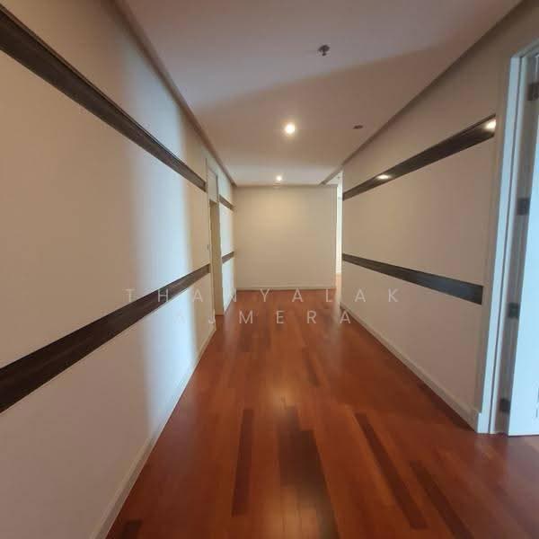 Four Wings Mansion, Bangkok, 32 Soi Sukhumvit 11, Khlongtoei Nua, Watthana, Bangkok, 3 Bedrooms, 300 sqm, Apartment For Rent, by Thanyalak Ajmera, 500606755 - DDproperty.com