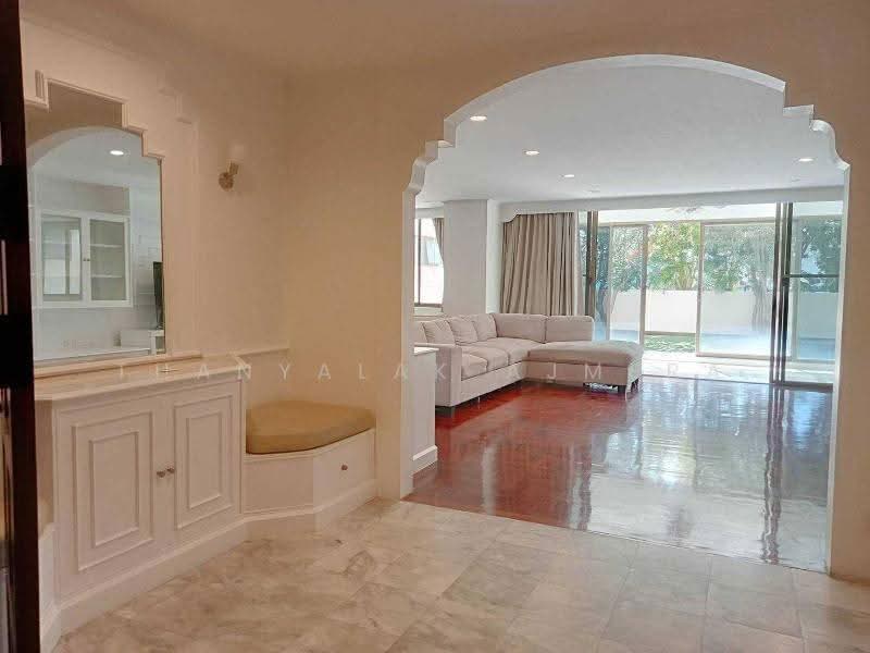 Tongtip Mansion, Bangkok, Soi Sukhumvit 47, Khlong Tan Nua, Watthana, Bangkok, 3 Bedrooms, 303 sqm, Apartment For Rent, by Thanyalak Ajmera, 500606798 - DDproperty.com