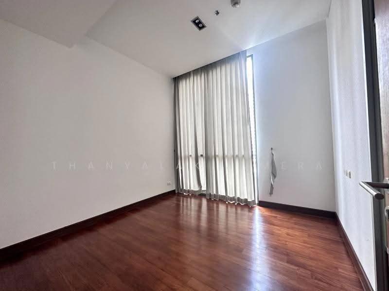 Domus 18 : โดมัส 18, กรุงเทพ, ซอย สุขุมวิท 18, คลองเตย, กรุงเทพ, 140 ตร.ม., คอนโด ให้เช่า, โดย Thanyalak Ajmera, 500606819 - DDproperty.com