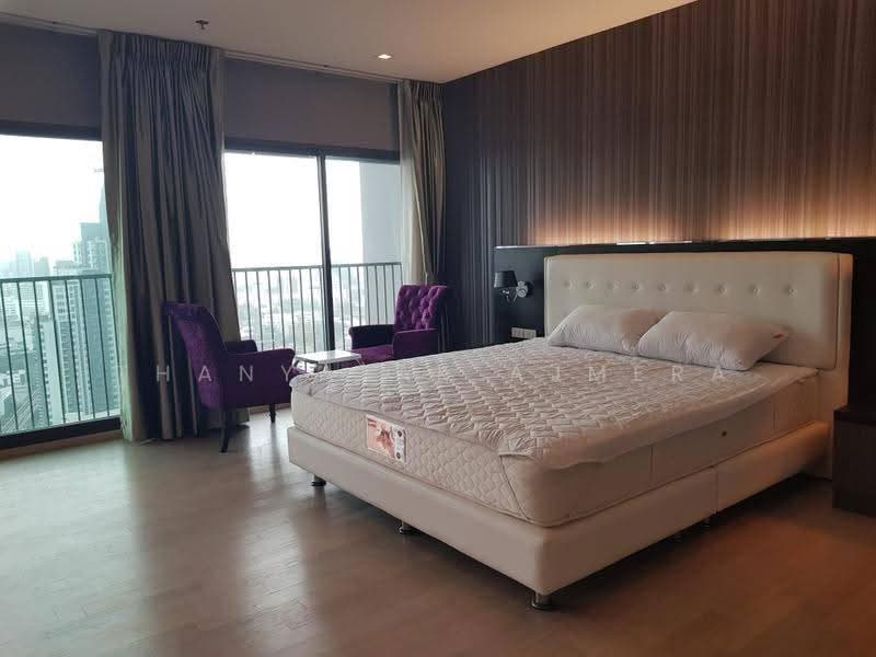 Noble Remix, Bangkok, 772 Soi Sukhumvit 36, Sukhumvit Road, Khong Tan, Khlong Toei, Bangkok, 3 Bedrooms, 134 sqm, Condo For Rent, by Thanyalak Ajmera, 500606838 - DDproperty.com