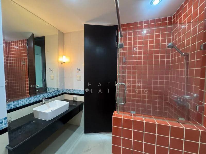 Citi Smart Sukhumvit 18, Bangkok, 366 Soi Sukhumvit 18, Sukhumvit Road, Khlong Toei, Bangkok, 2 Bedrooms, 76 sqm, Condo For Rent, by Dechatorn Chichaiyang, 500606859 - DDproperty.com