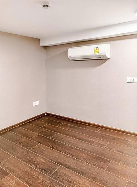 C Ekkamai, Bangkok, 888 Soi Sukhumvit 63, Sukhumvit Road, Khlong Tan Nua, Watthana, Bangkok, 1 Bedroom, 30 sqm, Condo For Sale, by Thanyalak Ajmera, 500606867 - DDproperty.com