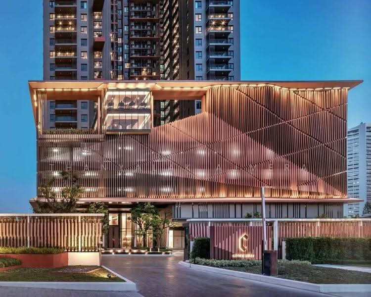 C Ekkamai, Bangkok, 888 Soi Sukhumvit 63, Sukhumvit Road, Khlong Tan Nua, Watthana, Bangkok, 1 Bedroom, 30 sqm, Condo For Sale, by Thanyalak Ajmera, 500606867 - DDproperty.com