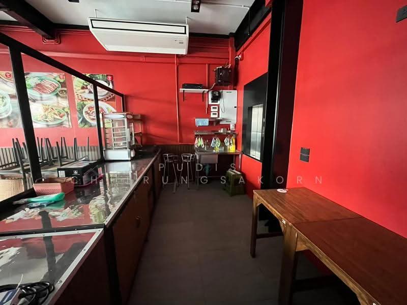 2-Storey Commercial Building for Rent – Lat Phrao 81 | Near Yellow Line Lat Phrao 83 Station, bangkok, Khlong Chaokhun Sing, Wang Thonglang, Bangkok, , 200 sqm, Shophouse For Rent, by Pudis Chitrungsakorn, 500606897 - DDproperty.com