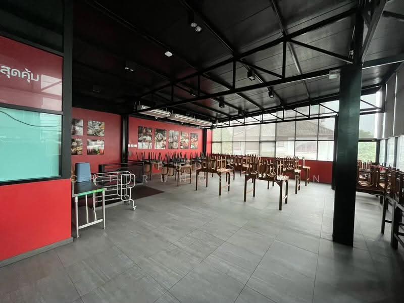 2-Storey Commercial Building for Rent – Lat Phrao 81 | Near Yellow Line Lat Phrao 83 Station, bangkok, Khlong Chaokhun Sing, Wang Thonglang, Bangkok, , 200 sqm, Shophouse For Rent, by Pudis Chitrungsakorn, 500606897 - DDproperty.com