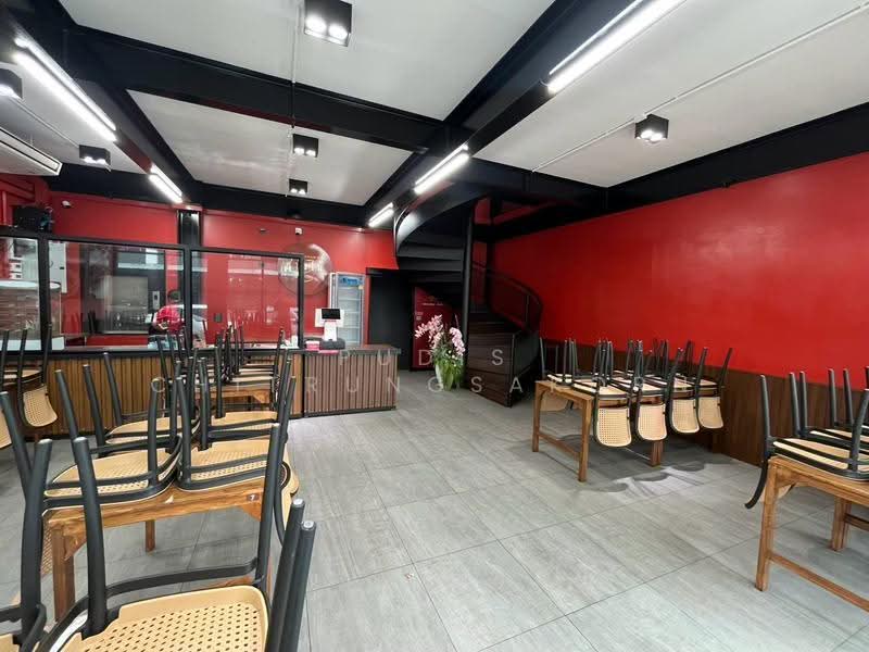2-Storey Commercial Building for Rent – Lat Phrao 81 | Near Yellow Line Lat Phrao 83 Station, bangkok, Khlong Chaokhun Sing, Wang Thonglang, Bangkok, , 200 sqm, Shophouse For Rent, by Pudis Chitrungsakorn, 500606897 - DDproperty.com