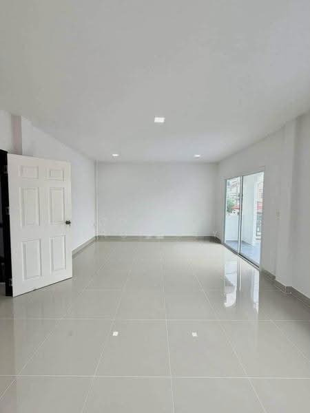 บ้านลภาวัน 1, นนทบุรี, บางกรวย-ไทรน้อย, บางรักพัฒนา, บางบัวทอง, นนทบุรี, 180 ตร.ม., ทาวน์เฮ้าส์ ขาย, โดย Connex Property, 500607091 - DDproperty.com