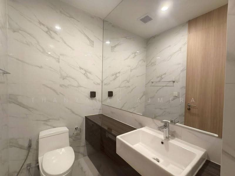 Noble BE19 Sukhumvit, Bangkok, 89 Sukhumvit 19 Alley, Khlong Tan Nua, Watthana, Bangkok, 2 Bedrooms, 70 sqm, Condo For Rent, by Thanyalak Ajmera, 500607160 - DDproperty.com
