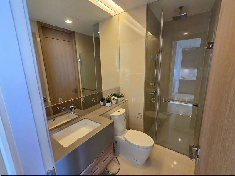 The Esse Asoke, bangkok, 333 Soi Sukhumvit 21, Sukhumvit Road, Khlongtoei Nua, Watthana, Bangkok, 2 Bedrooms, 75 sqm, Condo For Rent, by Jurarat Srichat, 500607292 - DDproperty.com