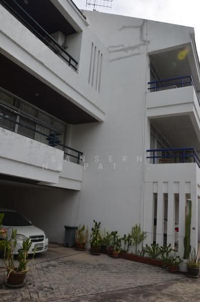 Rama Harbour View, chon-buri, 25 Soi Mu Ban Home Town Phase 2 Soi 4, Surasak, Si Racha, Chon Buri (Pattaya), 4 Bedrooms, 372 sqm, Condo For Sale, by Sansern Na Patthalung, 500607409 - DDproperty.com