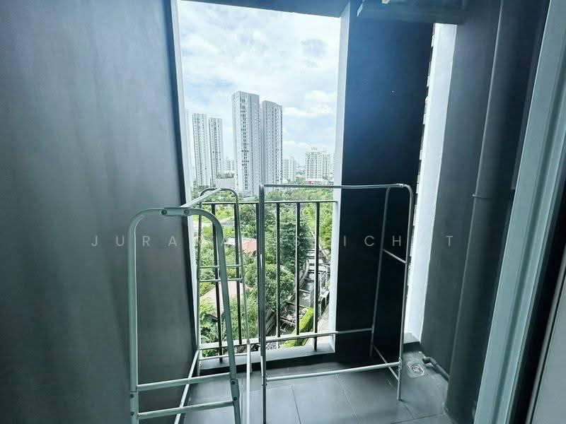 Chapter One ECO Ratchada-Huaikwang, bangkok, Pracha Uthit Road, Huai Khwang, Bangkok, 2 Bedrooms, 45 sqm, Condo For Rent, by Jurarat Srichat, 500607454 - DDproperty.com