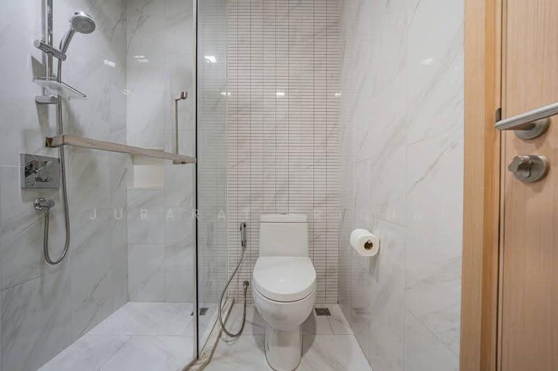 Hyde Sukhumvit 11, Bangkok, 11 Soi Sukhumvit 11, Khlongtoei Nua, Watthana, Bangkok, 2 Bedrooms, 53 sqm, Condo For Sale, by Jurarat Srichat, 500607462 - DDproperty.com