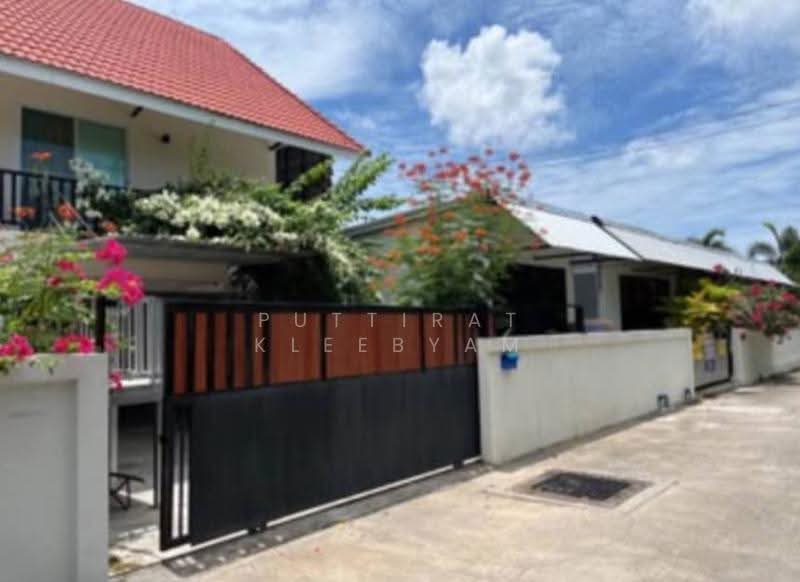 3-BR House, Chon Buri (Pattaya), Poong, Bang Lamung (Pattaya), Chon Buri (Pattaya), 3 Bedrooms, 204 sqm, Single Detached House For Sale, by Puttirat Kleebyam, 500607832 - DDproperty.com