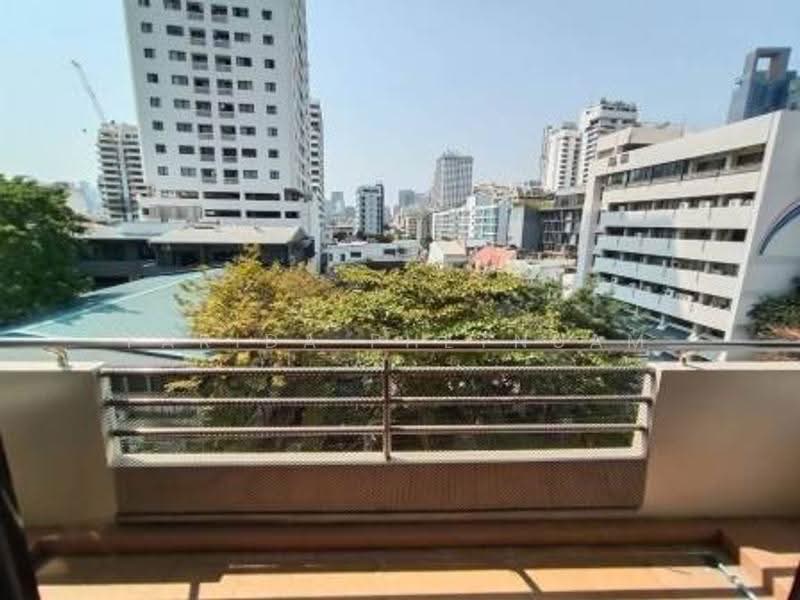 Cosmo Villa (คอสโม่ วิลล่า), กรุงเทพ, 33 ซอยสุขุมวิท 12 ถนนสุขุมวิท แขวง/เขตคลองเตย กทม, คลองเตย, กรุงเทพ, 250 ตร.ม., อพาร์ทเมนท์ ให้เช่า, โดย Farida Phetnuam, 500607854 - DDproperty.com