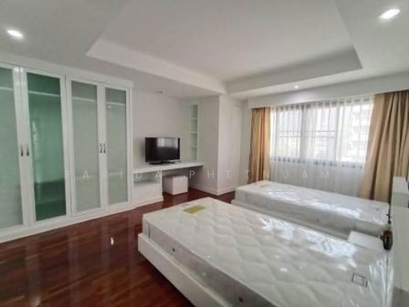 Cosmo Villa, bangkok, 33 ซอยสุขุมวิท 12 ถนนสุขุมวิท แขวง/เขตคลองเตย กทม, Khlong Toei, Bangkok, 3 Bedrooms, 250 sqm, Apartment For Rent, by Farida Phetnuam, 500607854 - DDproperty.com