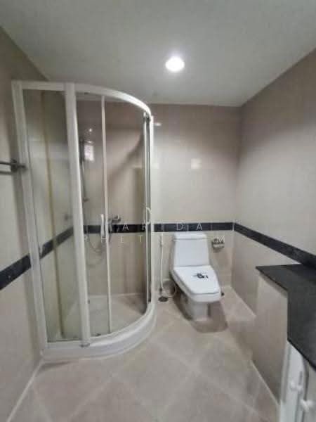 Cosmo Villa (คอสโม่ วิลล่า), กรุงเทพ, 33 ซอยสุขุมวิท 12 ถนนสุขุมวิท แขวง/เขตคลองเตย กทม, คลองเตย, กรุงเทพ, 250 ตร.ม., อพาร์ทเมนท์ ให้เช่า, โดย Farida Phetnuam, 500607854 - DDproperty.com