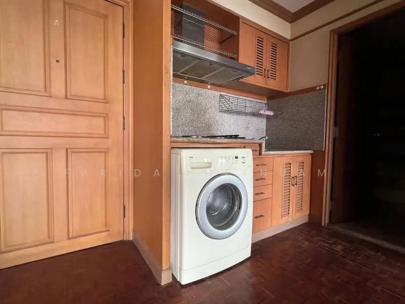 Sukhumvit Suite, bangkok, 19 Soi Sukhumvit 13, Khlongtoei Nua, Watthana, Bangkok, 1 Bedroom, 60 sqm, Condo For Sale, by Farida Phetnuam, 500607858 - DDproperty.com