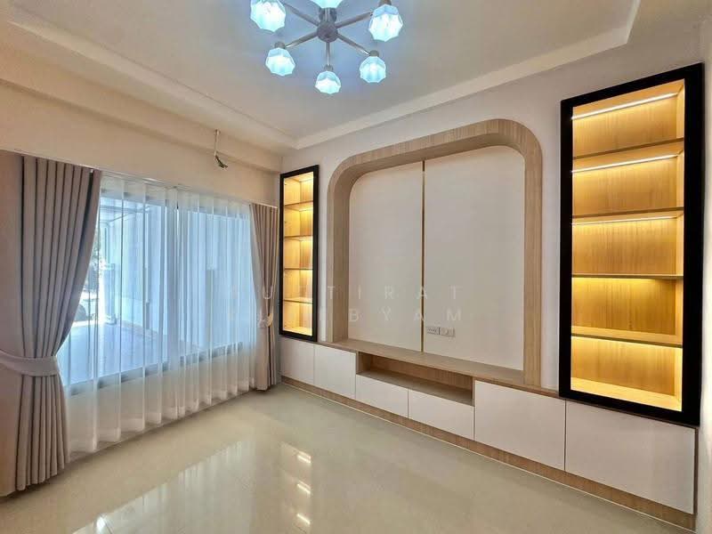 Royal Park Village, Chon Buri (Pattaya), Nong Pru, Bang Lamung (Pattaya), Chon Buri (Pattaya), 2 Bedrooms, 93 sqm, Single Detached House For Sale, by Puttirat Kleebyam, 500607885 - DDproperty.com