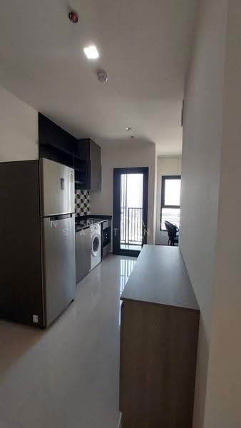 The Base Phetchaburi-Thonglor, Bangkok, Phetchaburi Rd, Bang Kapi, Huai Khwang, Bangkok, 2 Bedrooms, 45 sqm, Condo For Rent, by Nanthana SaeTing, 500607969 - DDproperty.com