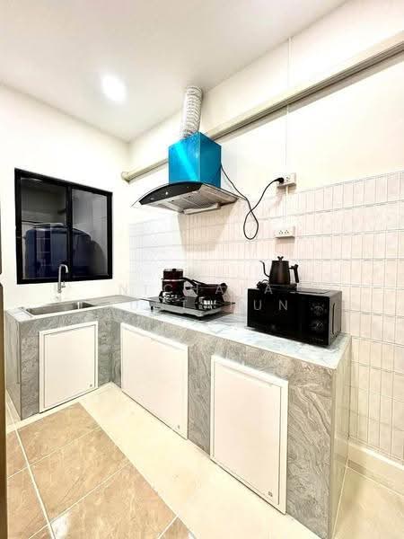 house in Huai Khwang - Sutthisan, bangkok, Huai Khwang, Bangkok, 5 Bedrooms, 180 sqm, Single Detached House For Rent, by Nichapa Nuntapun, 500608004 - DDproperty.com