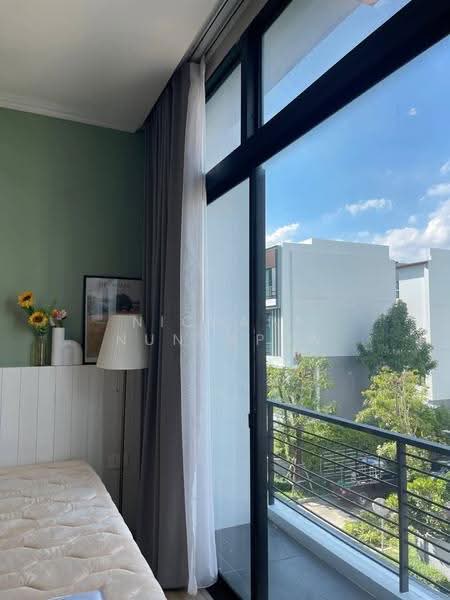 Nirvana Define Srinakarin-Rama 9, bangkok, Srinakarin - Rom Klao Road, Saphan Sung, Bangkok, 2 Bedrooms, 190 sqm, Townhouse For Rent, by Nichapa Nuntapun, 500608012 - DDproperty.com
