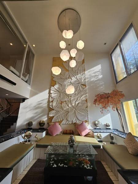 Silver Heritage, bangkok, 96 Soi Sukhumvit 38, Phra Kanong, Khlong Toei, Bangkok, 4 Bedrooms, 502 sqm, Condo For Sale, by Araya Chansane, 500608028 - DDproperty.com