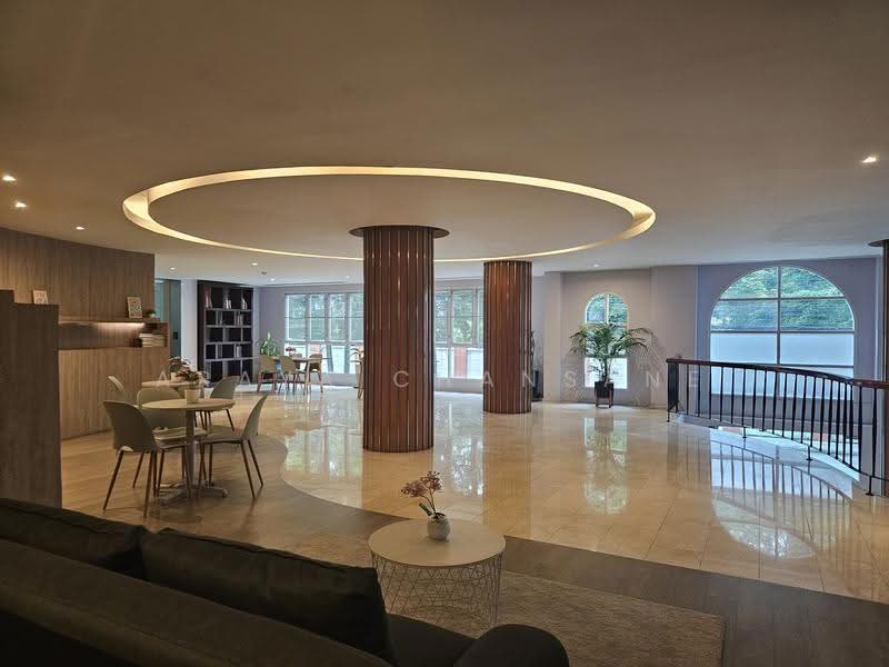 Silver Heritage, bangkok, 96 Soi Sukhumvit 38, Phra Kanong, Khlong Toei, Bangkok, 4 Bedrooms, 502 sqm, Condo For Sale, by Araya Chansane, 500608028 - DDproperty.com