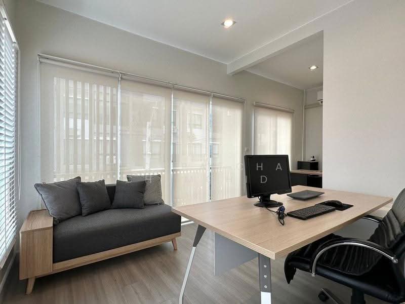 Sammakorn Avenue Ramintra-Wongwaen : สัมมากร อเวนิว รามอินทรา-วงแหวน, กรุงเทพ, ถนนกาญจนาภิเษก, ท่าแร้ง, บางเขน, กรุงเทพ, 193 ตร.ม., ทาวน์เฮ้าส์ ให้เช่า, โดย Ploypatcha Chomchid, 500608094 - DDproperty.com