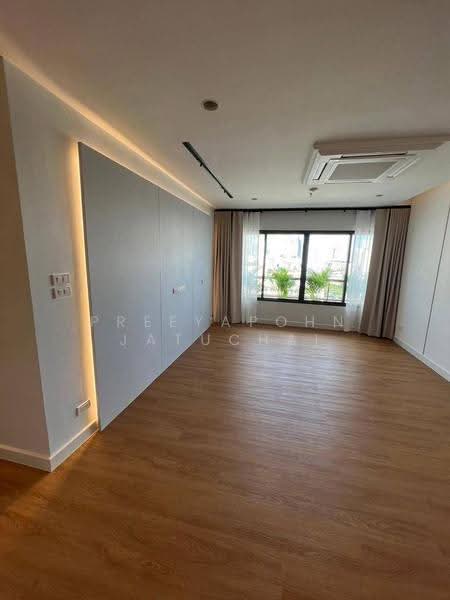 Baan Ploenchit : บ้าน เพลินจิต, กรุงเทพ, ซอยร่วมฤดี 2, ลุมพินี, ปทุมวัน, กรุงเทพ, 100 ตร.ม., คอนโด ขาย, โดย Preeyapohn Jatuchai, 500608139 - DDproperty.com