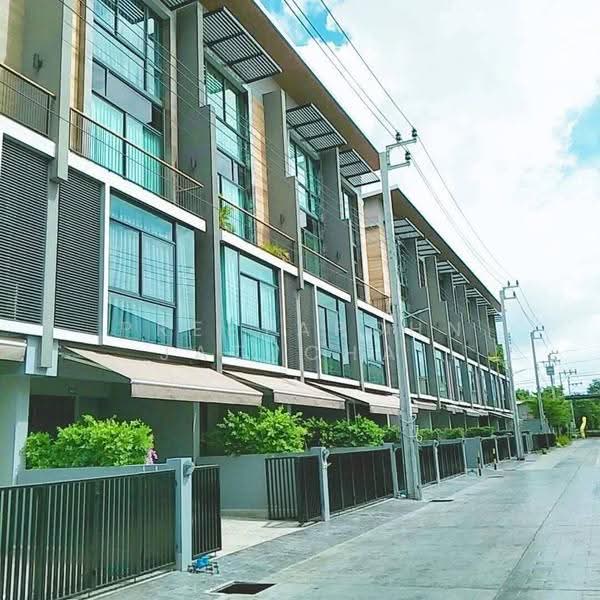 undefined, bangkok, Bang Na Tai, Bang Na, Bangkok, 4 Bedrooms, 260 sqm, Townhouse For Sale, by Preeyapohn Jatuchai, 500608151 - DDproperty.com