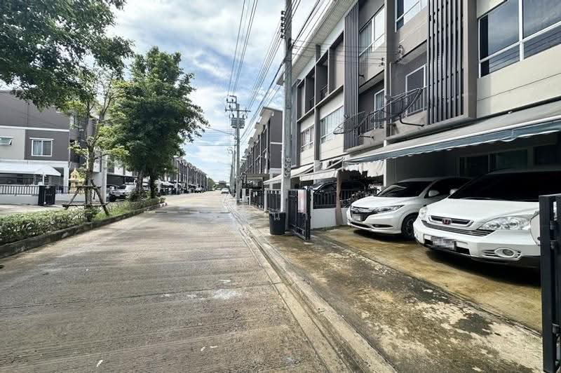 สัมมากร อเวนิว ชัยพฤกษ์-วงแหวน(Sammakorn Avenue Chaiyapruek-Wongwaen), กรุงเทพ, Sammak Road, Bang Bua Thong, ท่าแร้ง, บางเขน, กรุงเทพ, 159 ตร.ม., ทาวน์เฮ้าส์ ขาย, โดย คุณนา, 500608156 - DDproperty.com