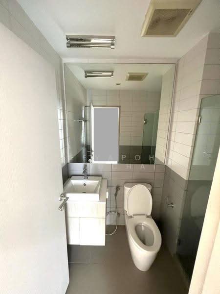 IDEO Mobi Sathorn, Bangkok, 134 Krung Thonburi Road, Bang Lam Phu Lang, Khlong San, Bangkok, 1 Bedroom, 27 sqm, Condo For Sale, by Preeyapohn Jatuchai, 500608166 - DDproperty.com