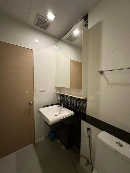 The Coast, bangkok, 3888 Sukhumvit Road, Bang Na Tai, Bang Na, Bangkok, 2 Bedrooms, 52 sqm, Condo For Rent, by Ploypatcha Chomchid, 500608187 - DDproperty.com